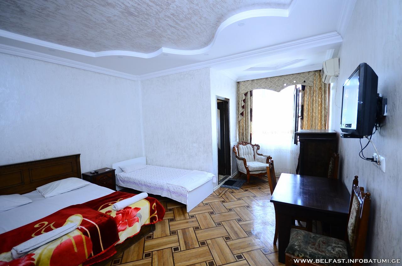 Hotel Belfast Batumi Luaran gambar