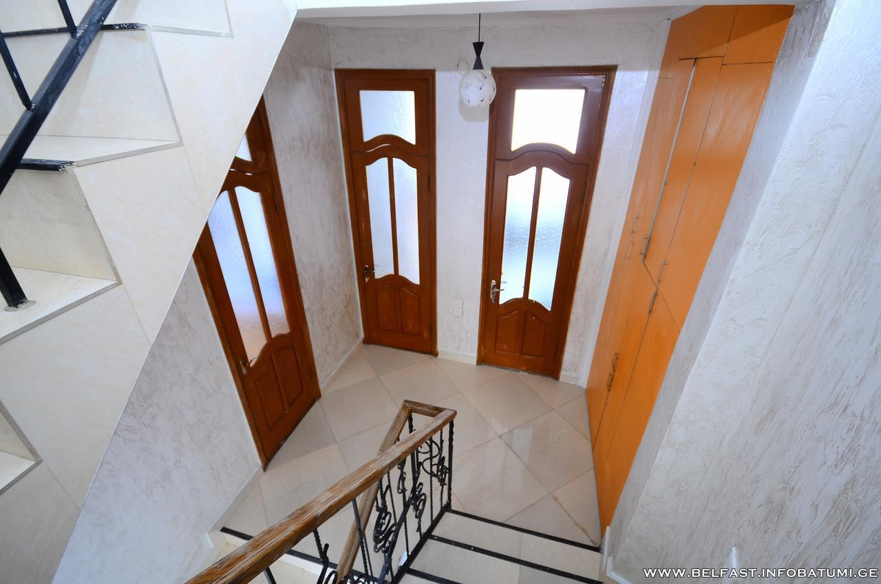 Hotel Belfast Batumi Luaran gambar